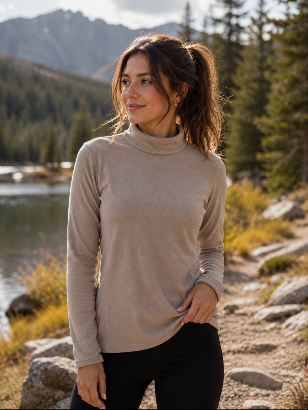 32 Degrees Heat Beige Fleece Turtleneck Base Layer Top Small NWT Thermal